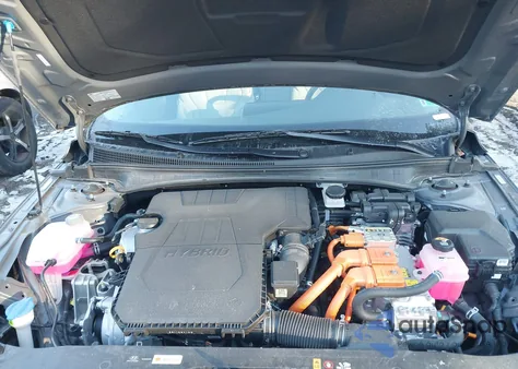 2025 Hyundai Elantra Hybrid Limited z USA, uszkodzony, nr VIN KMHLN4DJ2SU169050